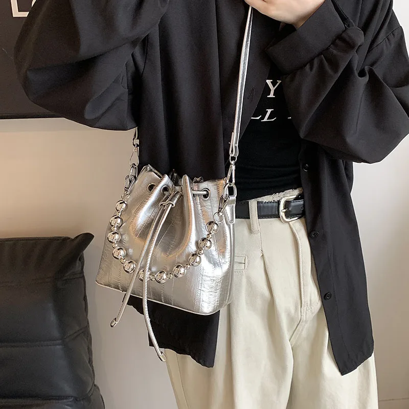 Chain Beaded Bucket Bags for Women Fashion Elegant PU Leather Shoulder Bags Female Solid Color Designer Luxury Handbags 2024