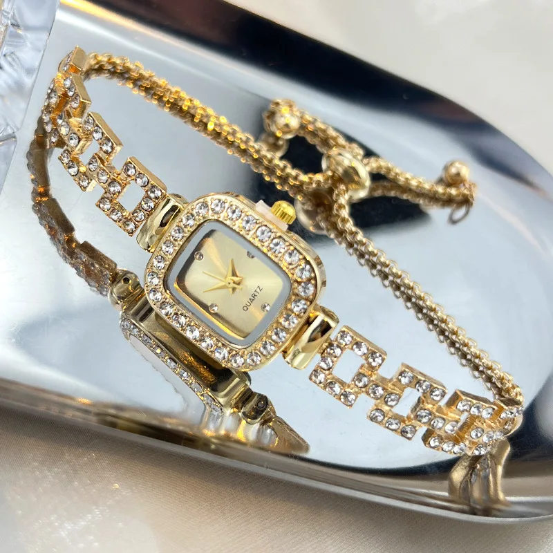 Niche Style Square Women Watch Pull-on Adjustable Link Chain Shiny Rhinestone Decor Ladies Quartz Watch Bracelet Jewelry Gifts