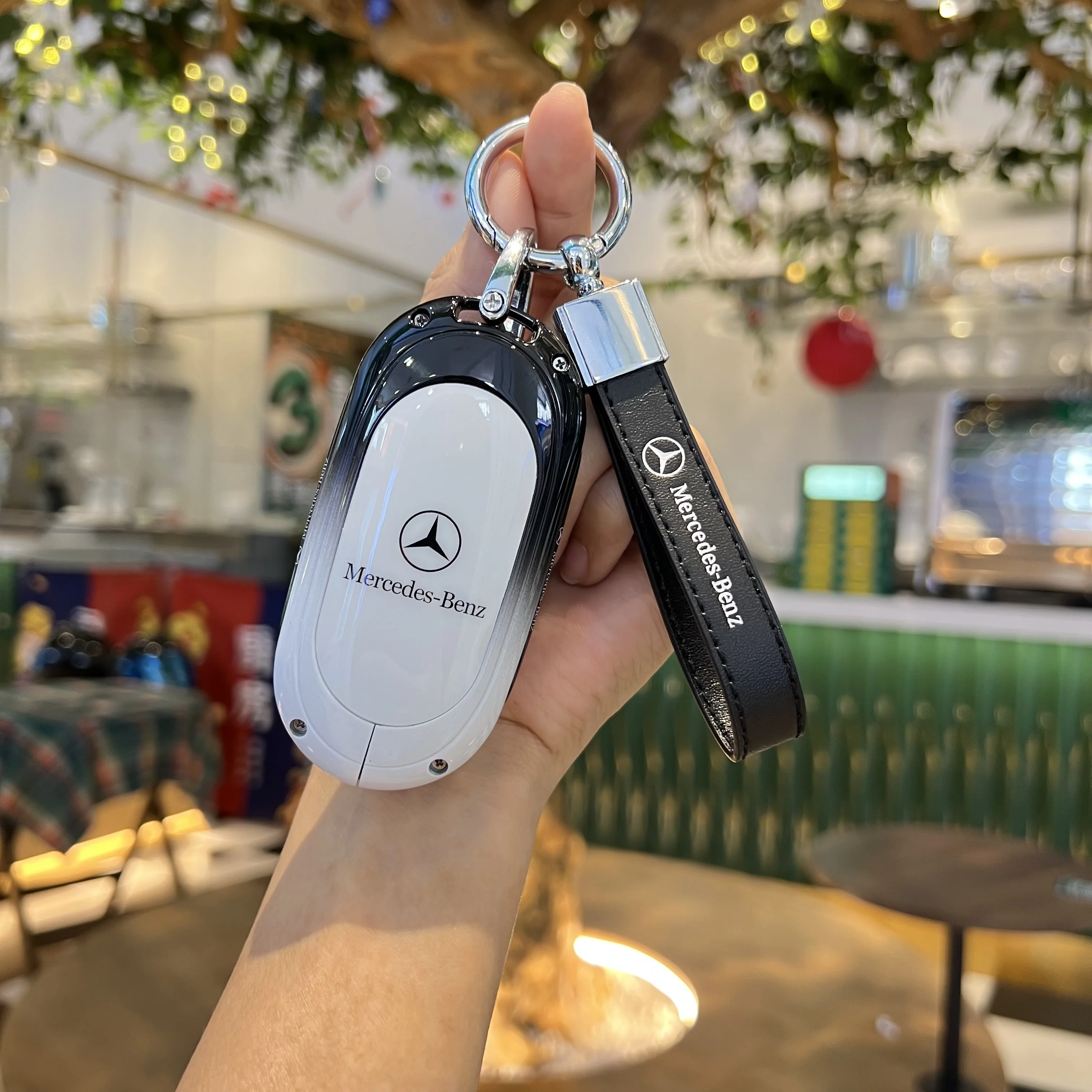 TPU Car Key Case Keychain For Mercedes Benz C /S Class W223 W206 S350L S400L S450L S500L 2022 2023 Eqe Suv Protector Accessories