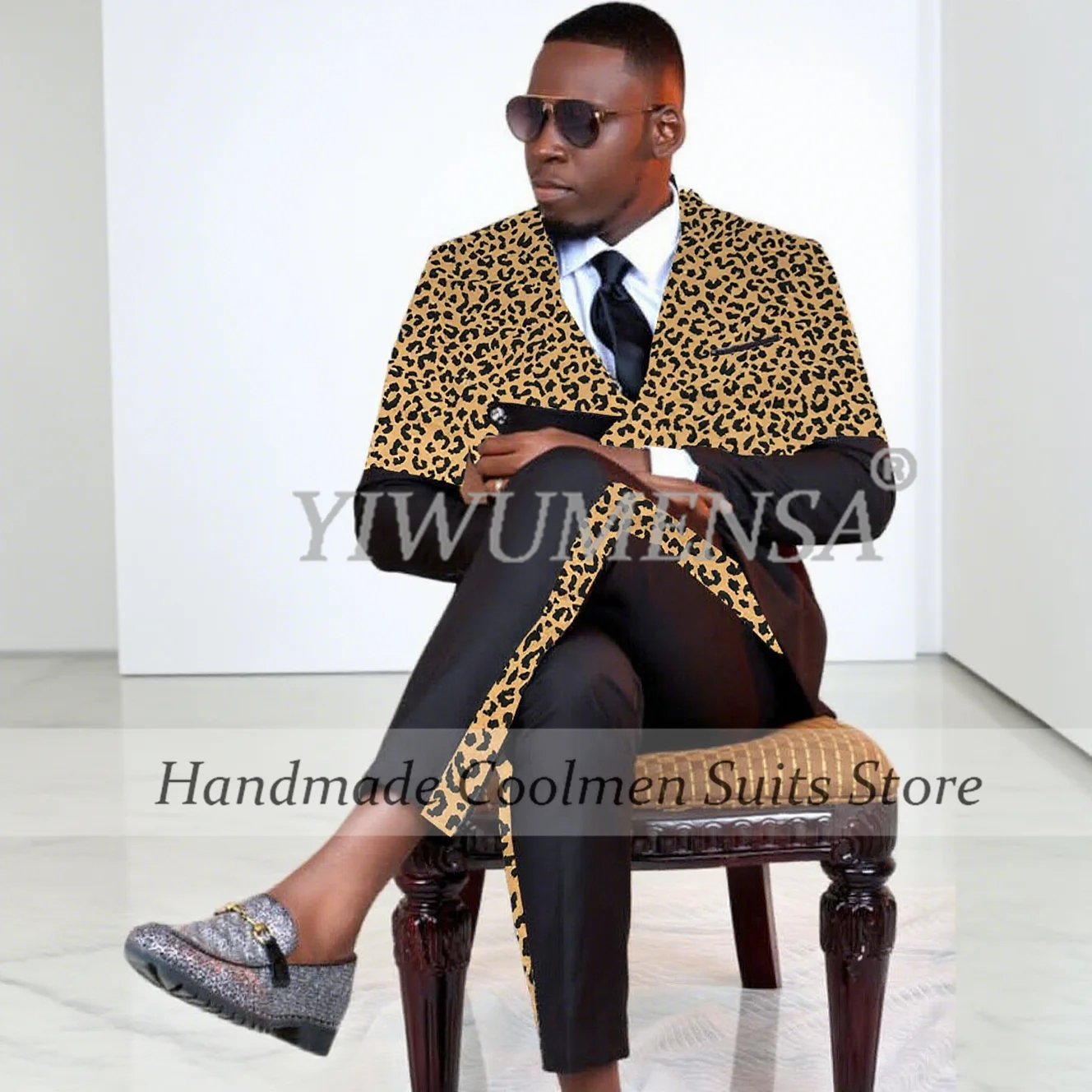 

Elegant Leopard Print Suit Men Customized Man Fashion Double Breasted Prom Blazer Male Fashion Business Daily Groom Tuxedo 2026