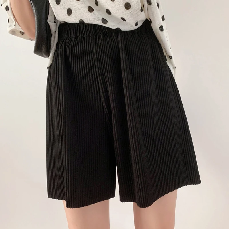 Fashion Casual Candy Color High Waist Stretch Knitted Pleated Shorts For Women