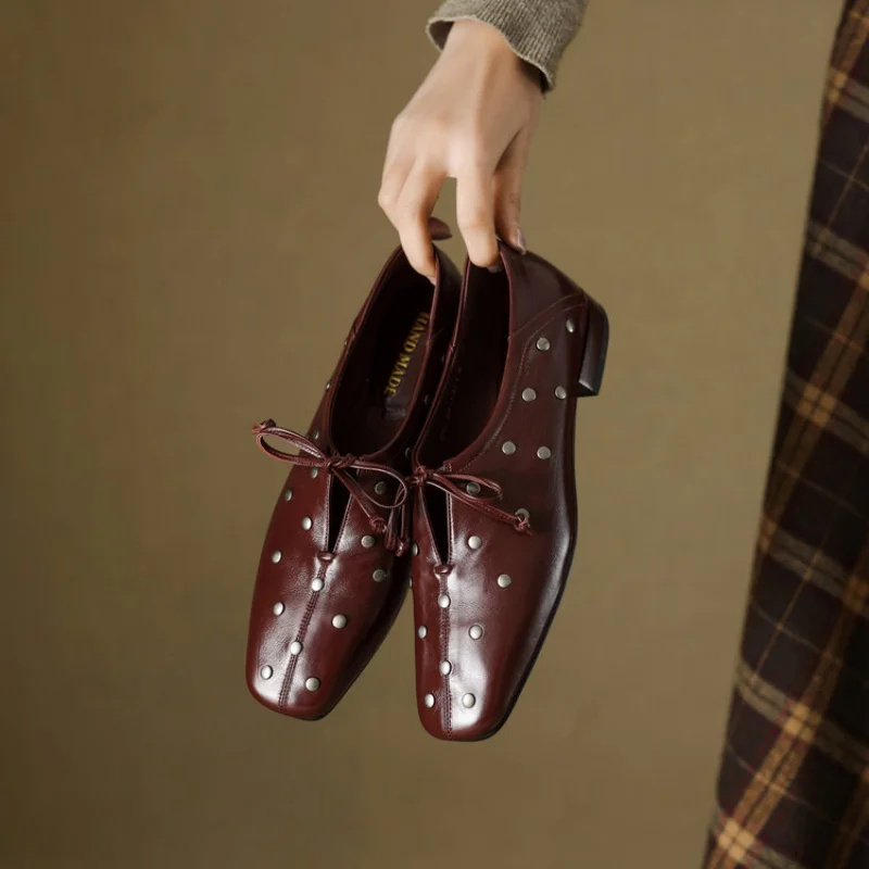 2025 New Style Spring Women Single Shoes Square Toe Low Heel Rivet Decoration Femme Leather Shoes Retro Versatile Ladies Loafers