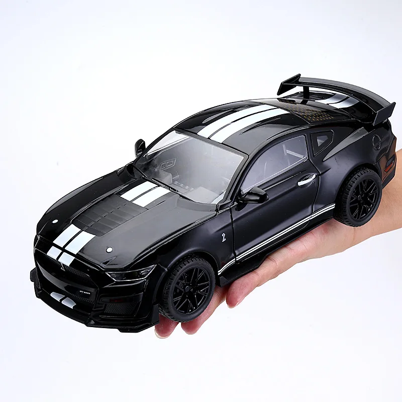 New 1:18 Ford Mustang Shelby GT500 Alloy Car Diecasts & Toy Vehicles Car Model Sound and light Pull back Car Toys For Kids Gifts