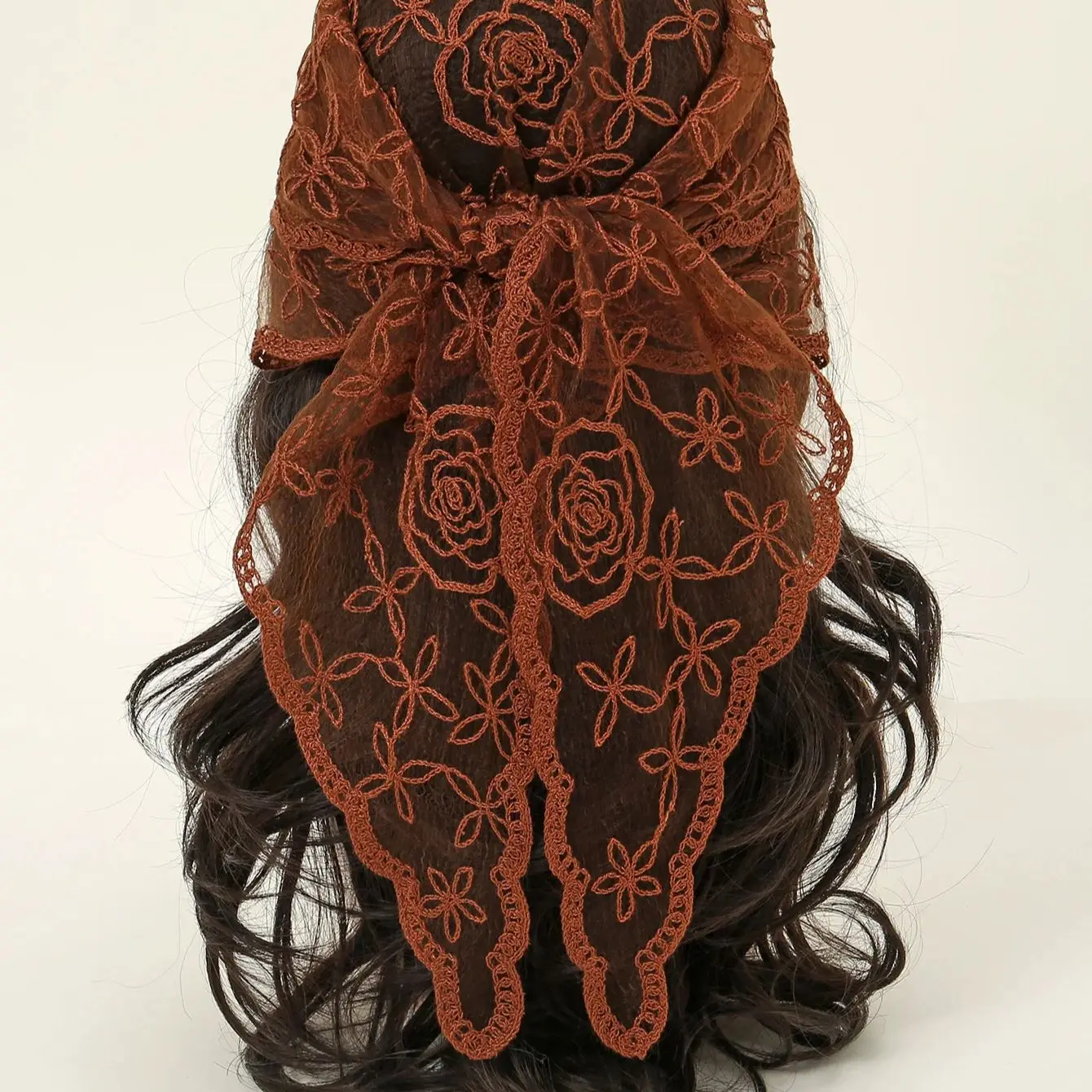 Women Elegant Embroidery Lace Floral Triangular Scarf Veil Woman Advanced Muslim Prayer Headscarf Elegant Headcloth Long Shawls
