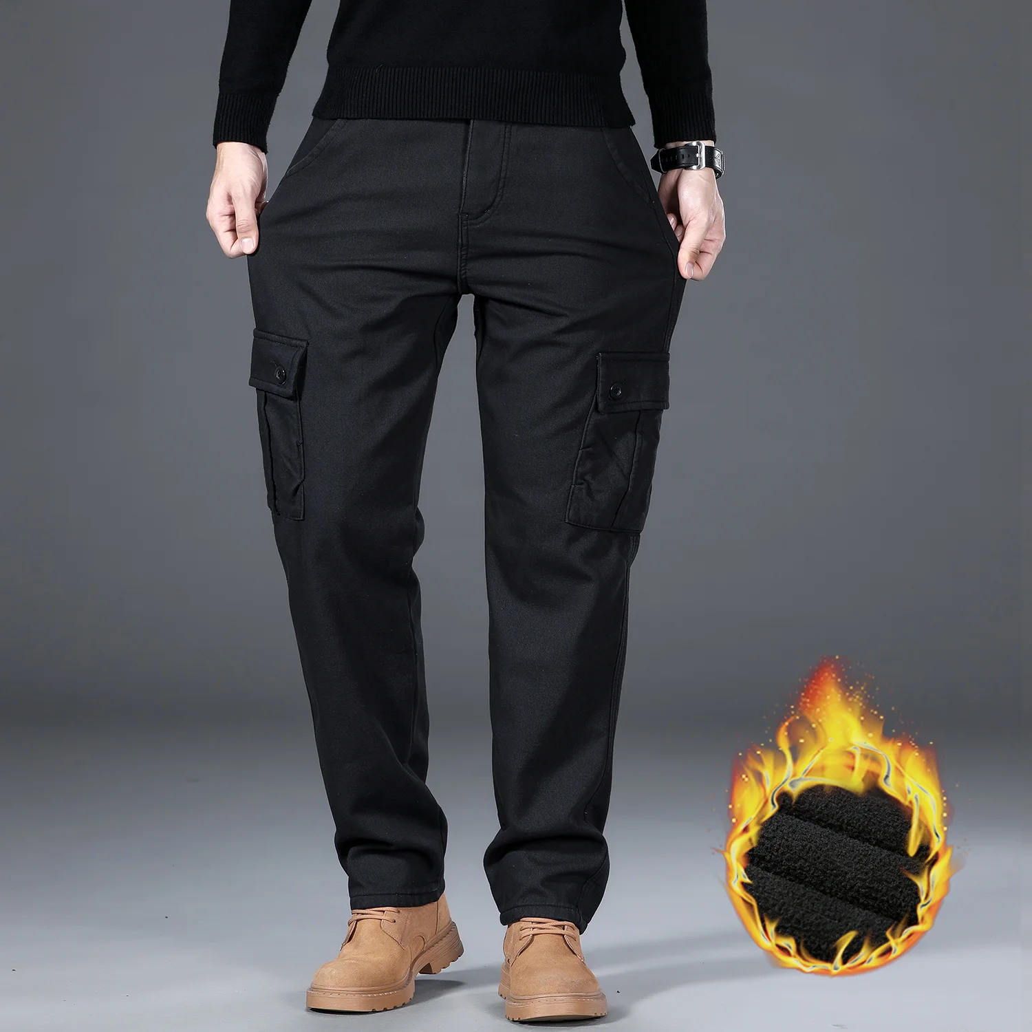 Pantaloni cargo da uomo addensati foderati in pile caldo invernale di alta qualità Tuta multitasche Abbigliamento da lavoro Pantaloni da esterno Taglie forti 40