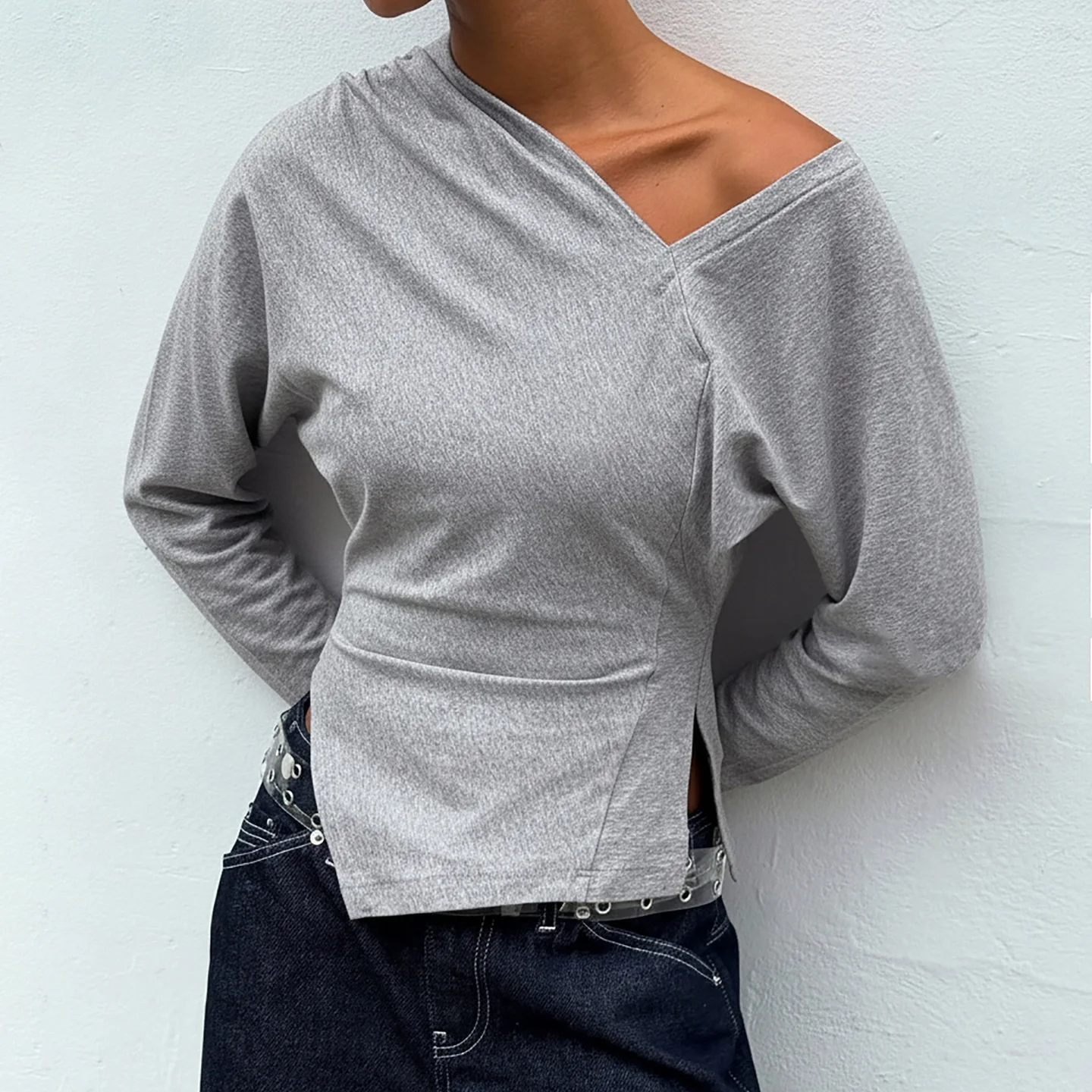 2026 Summer New Irregular Off-shoulder Diagonal Collar Long-sleeved T-shirt Women Waist Split Solid Color Top