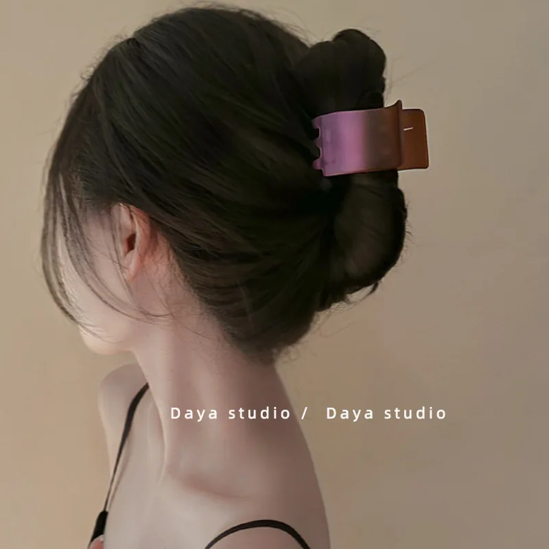 1pc 2026 New High End French Matte Gradient Ponytail Clip Unique Elegant for Thick Hair Shark Clip for Women