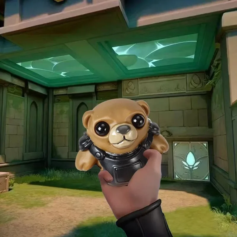 TACTI-SERIES Beruang Valorant Mengembalikan Periferal Permainan Dekompresi Lucu Model Boneka Dapat Diremas Ornamen Kerajinan Hadiah Koleksi