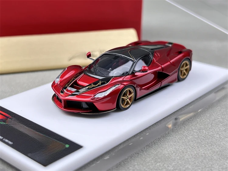 DMH 1:64 LaFer Yellow Dragon Red Customized version Model Car