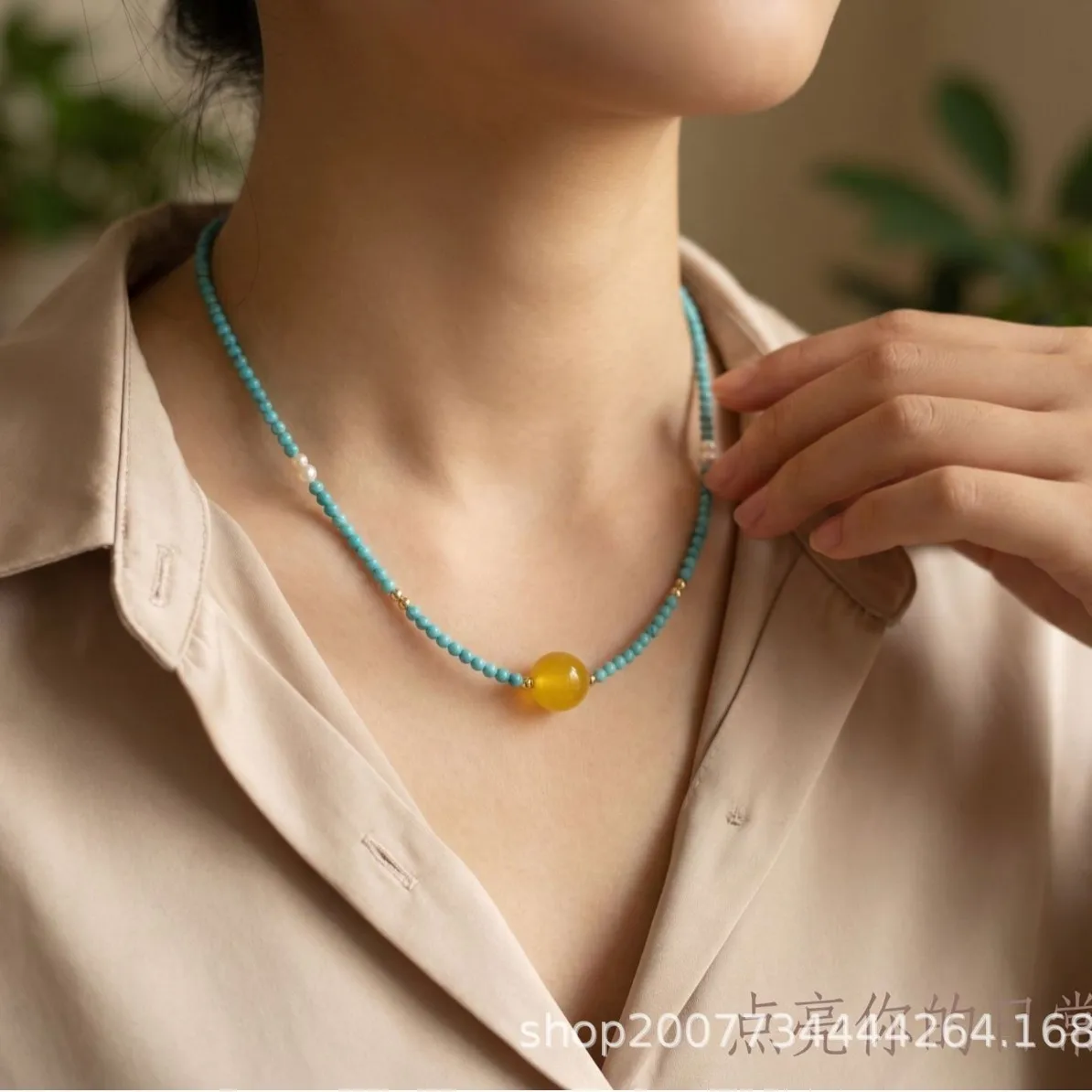 Titanium steel natural stone necklace, fluorescent handmade blue fashionable versatile gray moonlight pendant chain, starting fr