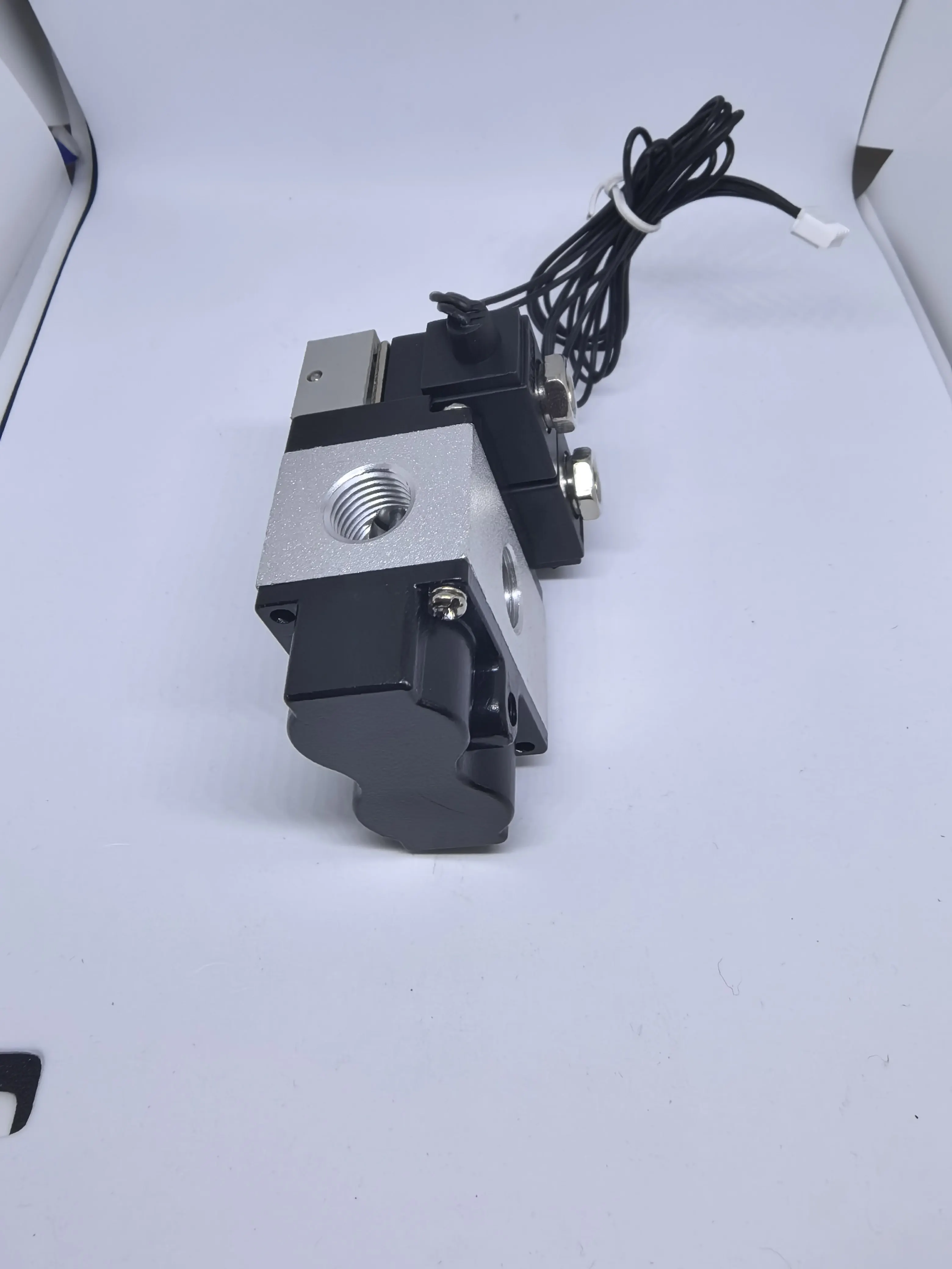 5L Oxygen Concentrator Solenoid Valve, Gas Valve Replacement for Medical O2 Generator