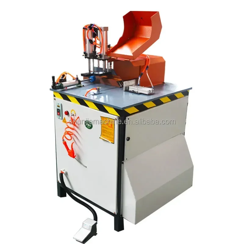 YYHC-400/450/500 saw 45 angle degree cutting saw single head pneumatic aluminium profile cut machine high precision