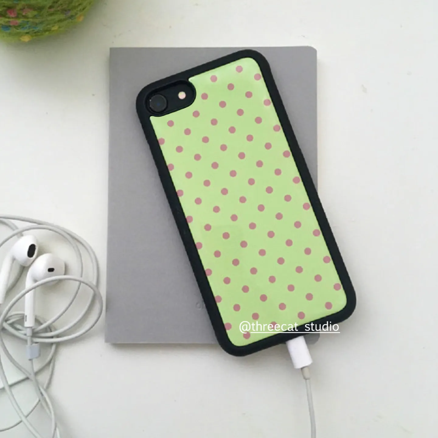 Korean Ins Colorful Polka Dots Black Border Matte Phone Case For iPhone 18 17 Air 16 Pro Max 15 14 Plus 13 12 11 Pro Back Cover - view 5