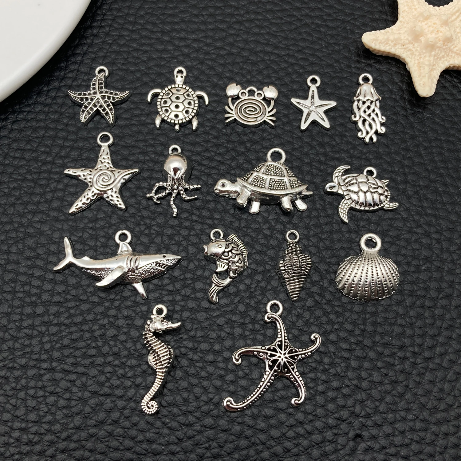  15/16/22pcs Ocean-Themed Charms PendantsSet (Random Assortment) – DIY Jewelry Making Kit for Necklaces, Bracelets Accessories