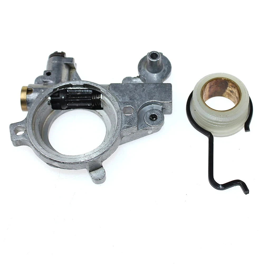 

Chainsaw Replacement 1set Oil Pump Metal Rubber Pump With Worm Included Compatible Replacement Part For Chainsaw Maintenance