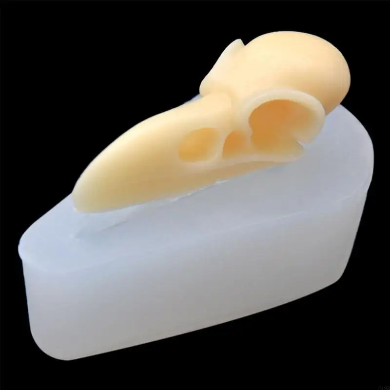 F19B Crow Skull Fondant Mold for Cake Decor Chocolate Cupcakes Silicone Mold Animal Crow Skull Mold Dessert Cheesecake Mold
