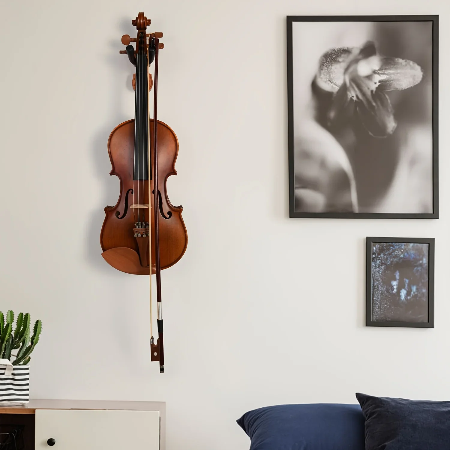 Violin Wall Mount Hanger with Bow Holder for Home and Studio Hardwood Base Erhu Violin Viola 【WIDE APPLICATION】 This wall mStand