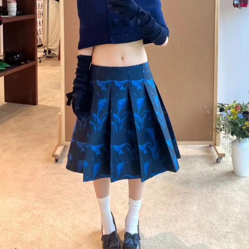 Elegant and stylish pleated skirt with floral patterns for early autumn 2025 y2k clothes