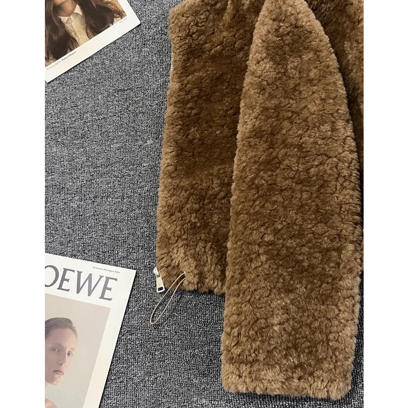 Abrigo corto de piel sintética para mujer, ropa holgada de alta calidad, color marrón cálido, francés, de manga larga, color blanco roto, Otoño e Invierno