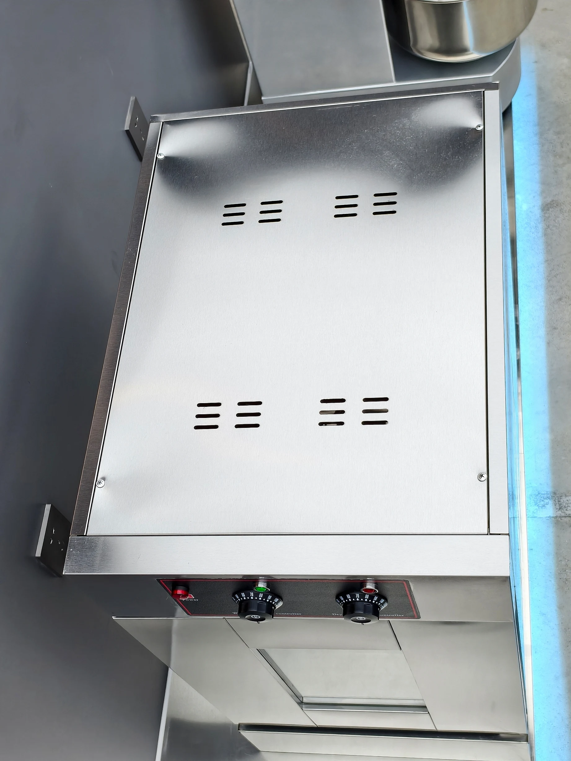 Commercial 6-Tier Proofing Box Even Heat Distribution for Perfect Dough Rising