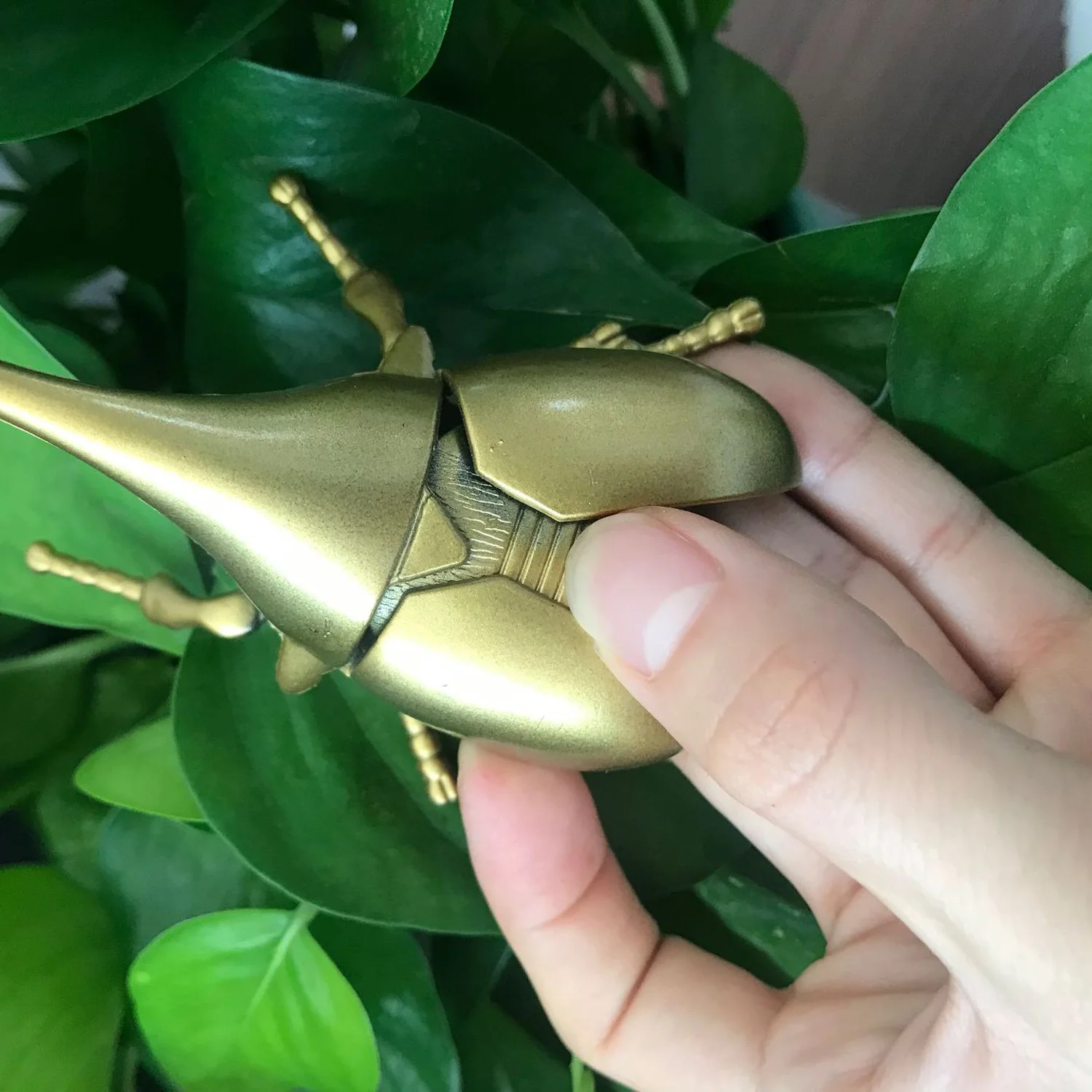 時計仕掛けのカブトムシのおもちゃ 昆虫 カブトムシ シミュレーション動物 ノベルティで楽しい模型玩具