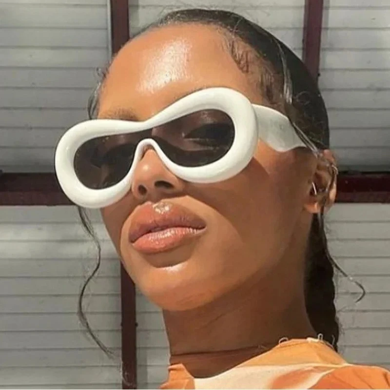 

Y2K Candy Gradient Sunglasses - Retro Yellow/Blue UV400 Protection, Punk Hip Hop Oval Frames Unisex for Women & Men