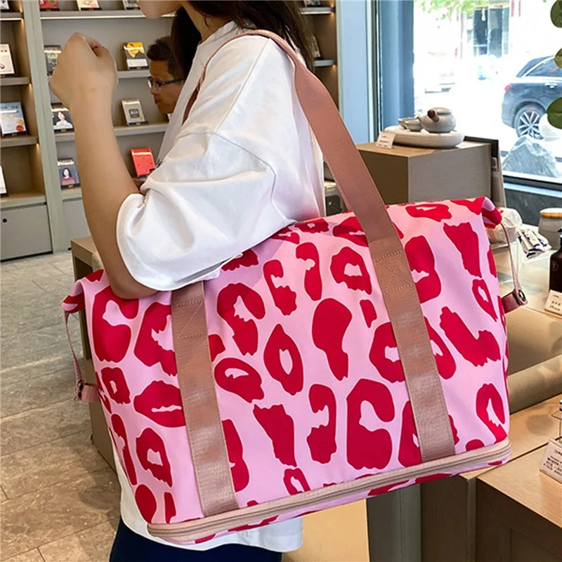 Bolsa de viaje con patrón de vaca para mujer, bolso de gran capacidad, separación seca y húmeda, bolsa de equipaje de Fitness de ocio, bolsa de almacenamiento ligera