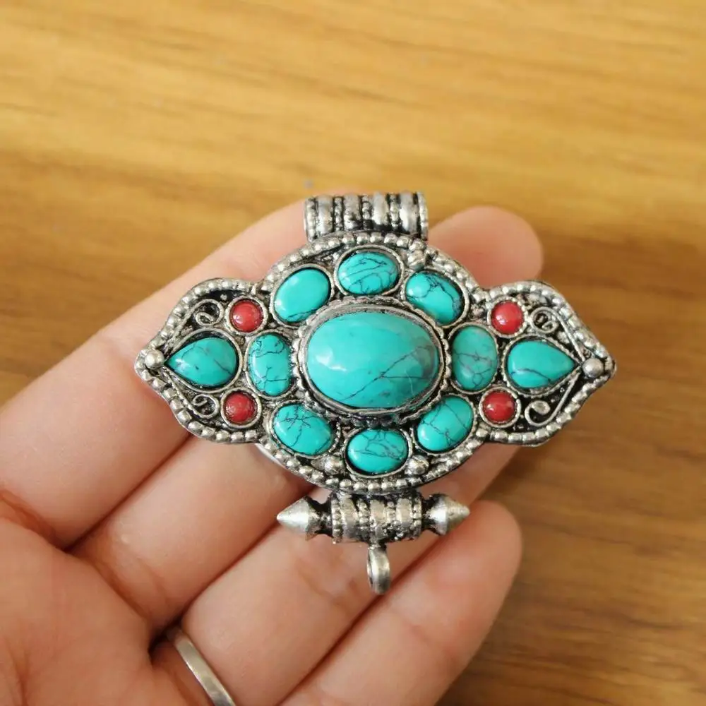 PN282 Tibetan Silver Inlaid Turquoises Stone Prayer Box Gau Amulet Pendant For Woman 2023 New Arrival