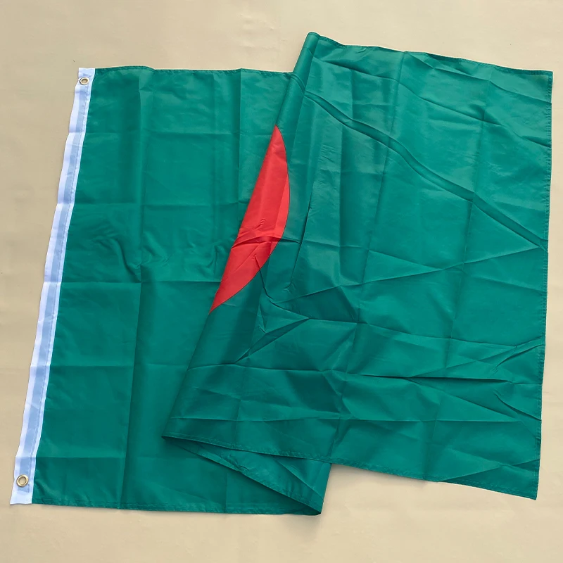 EOODLOVE FLAG Bangladesh Flag 90x150CM Hanging Polyester Bangladesh People's Republic Flag for Indoor and Outdoor Decoration