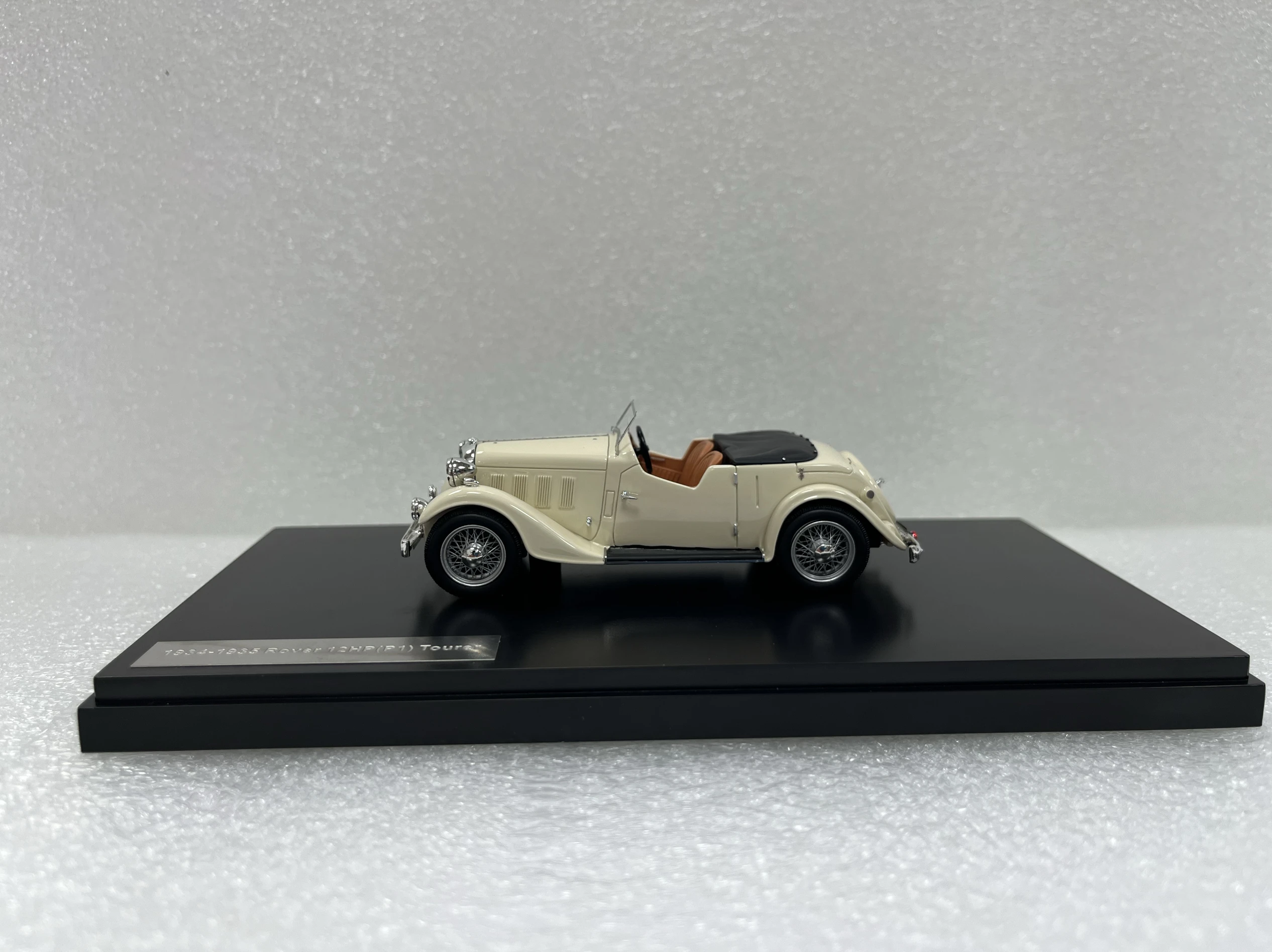Matrix 1:43 Rover 12HP Tourer 1935 Vintage Car Simulation Limited Edition Resin Metal Static Car Model Toy Gift