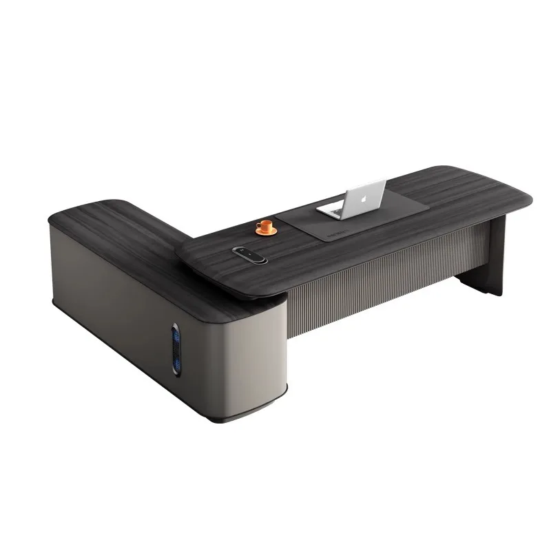 

Комплект офисного стола и стула. Современный минималистичный дизайн, легкая роскошь. Большой стол для руководителя.