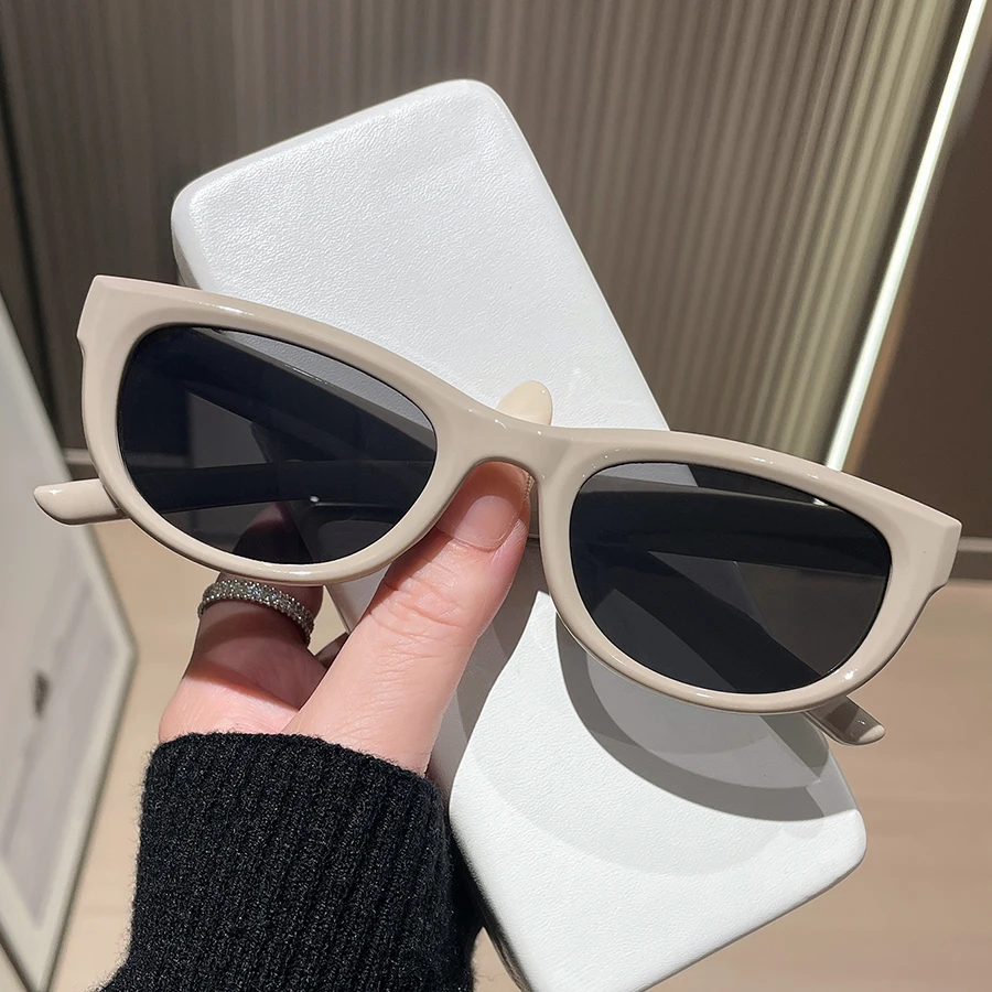 Modische Damenbrillen, halbtransparent mit Katzenaugen-Leopardenmuster, perfekte Modeaccessoires für Foto-Requisiten