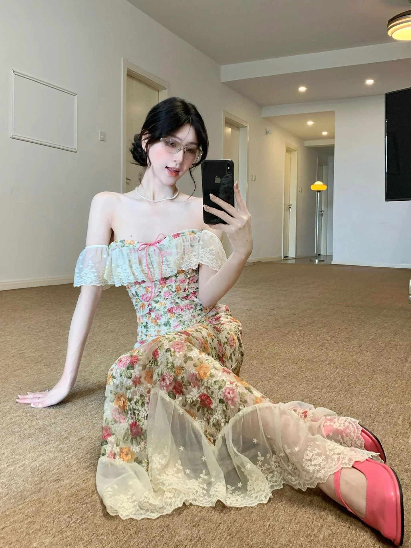 

Floral Print Lace Patchwork Halter Top High Waist Skirt Two-Piece Set Women's Fashion Spring Summer Autumn Winter Dress