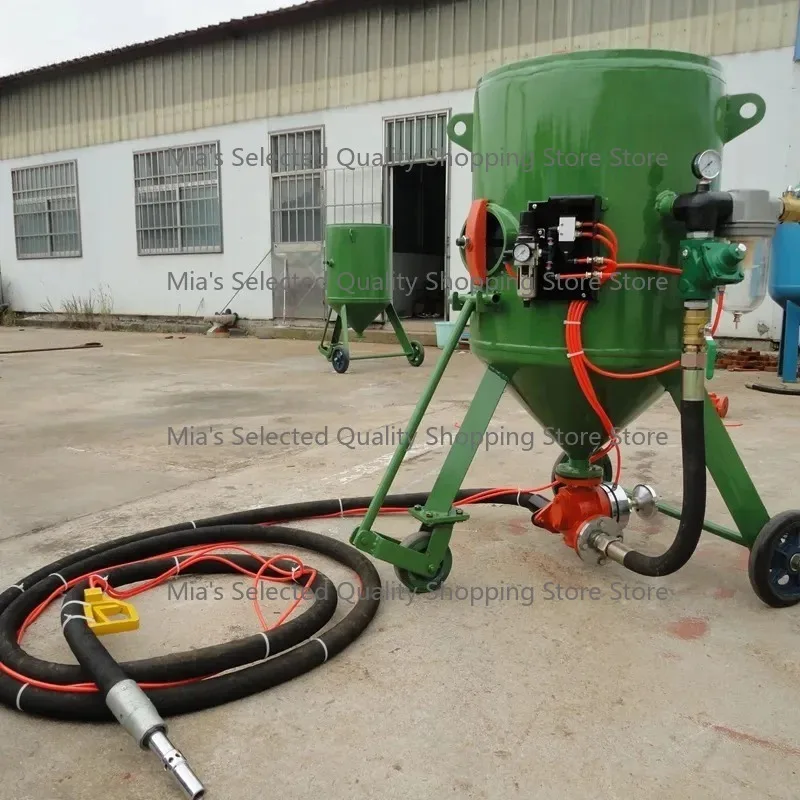 Factory Price 600mm Sandblasting Machine Vacuum Dry Wet Sandblast Rust Remover Clean Machine