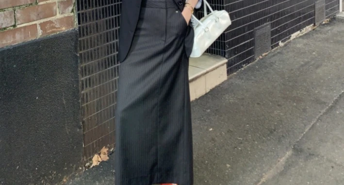 秋の新作 ハイウエスト 多機能 着痩せ効果 ポケット付き コントラストストライプ ストレート チューブスカート レディース