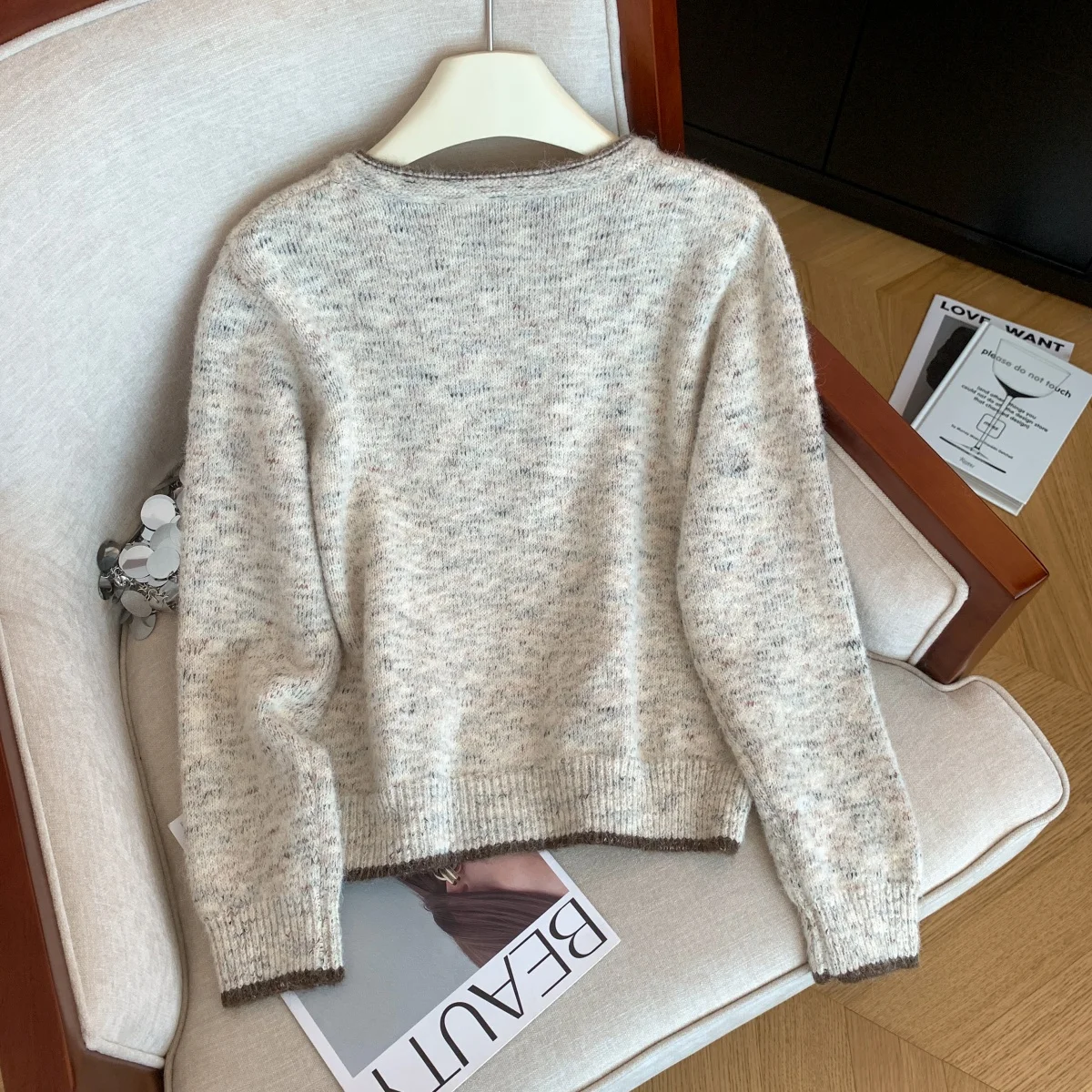 سترة نسائية رمادية فاتحة Y2k عتيقة 2000s سترة بأكمام طويلة سترة كورية متماسكة ملابس خارجية لخريف وشتاء 2025