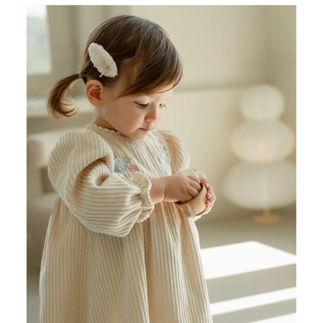 Little girl autumn embroidered lace dress girls autumn dress long sleeve princess dress girls baby dress