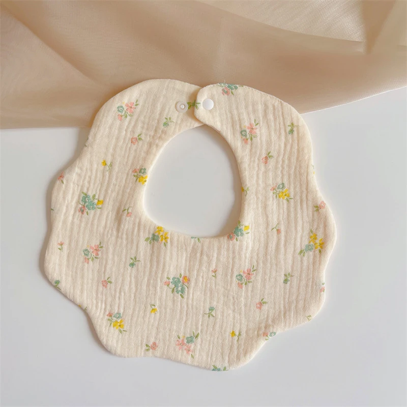 Summer Baby Cotton Gauze Waterproof Bibs Soft Cartoon Infant Bib Burp Cloths Bandana Scarf for Boy Girl Feeding Saliva Towel New