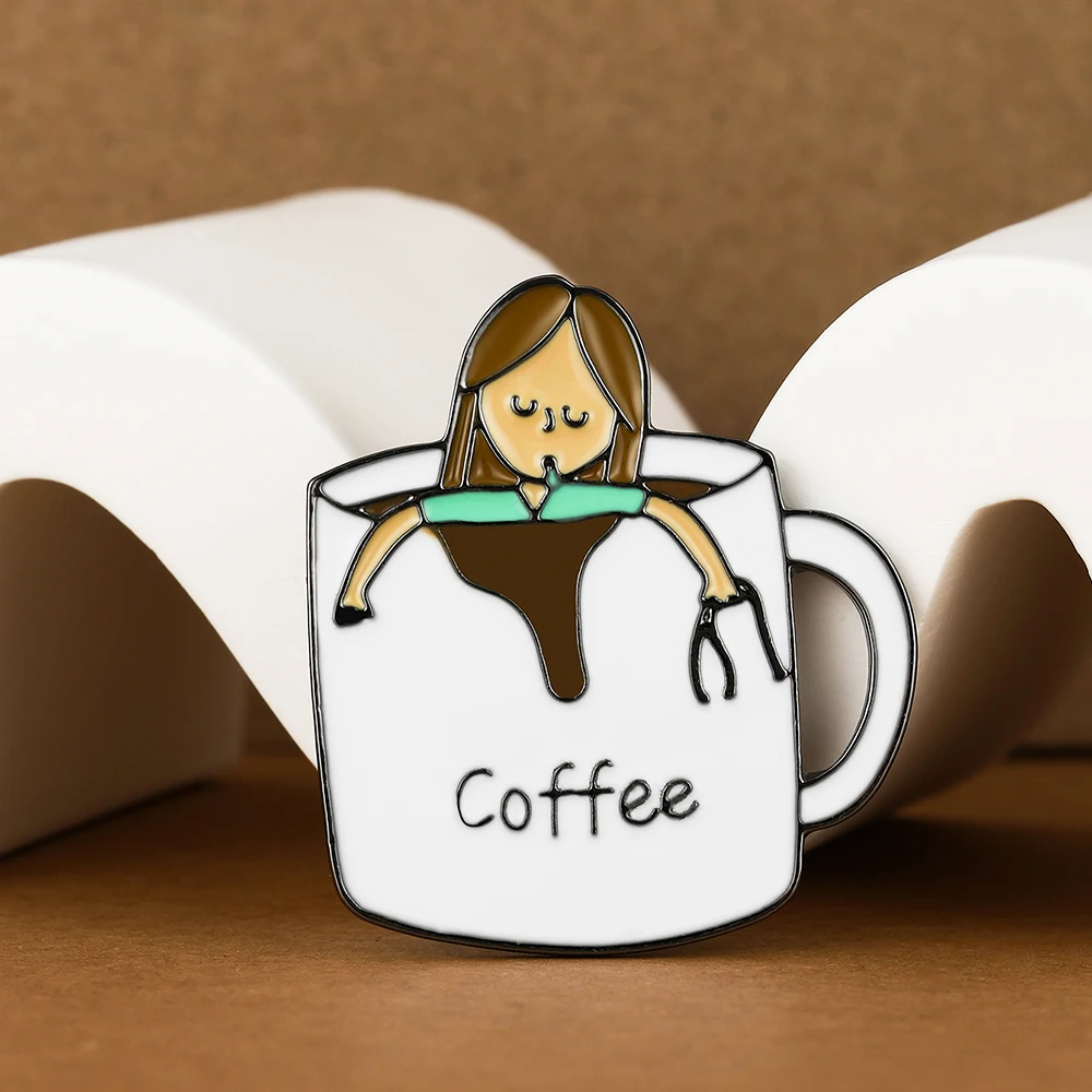 DCARZZ مضحك القهوة والطبيب بروش الطبية المينا دبوس مجوهرات ممرضة على ظهره التلبيب حقيبة الملحقات شارة الهدايا