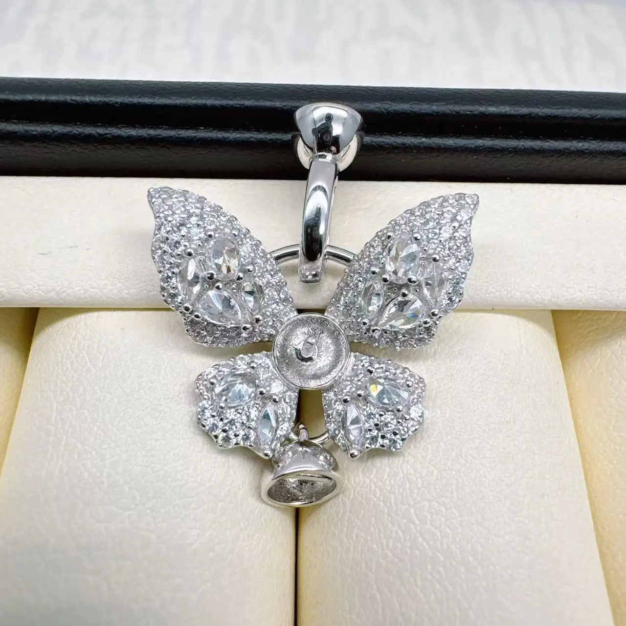 1pcs Gold-plated Copper Zirconia Butterfly Pearl-embellished DIY Necklace Bracelet Connector Jewelry Making Material Accessories