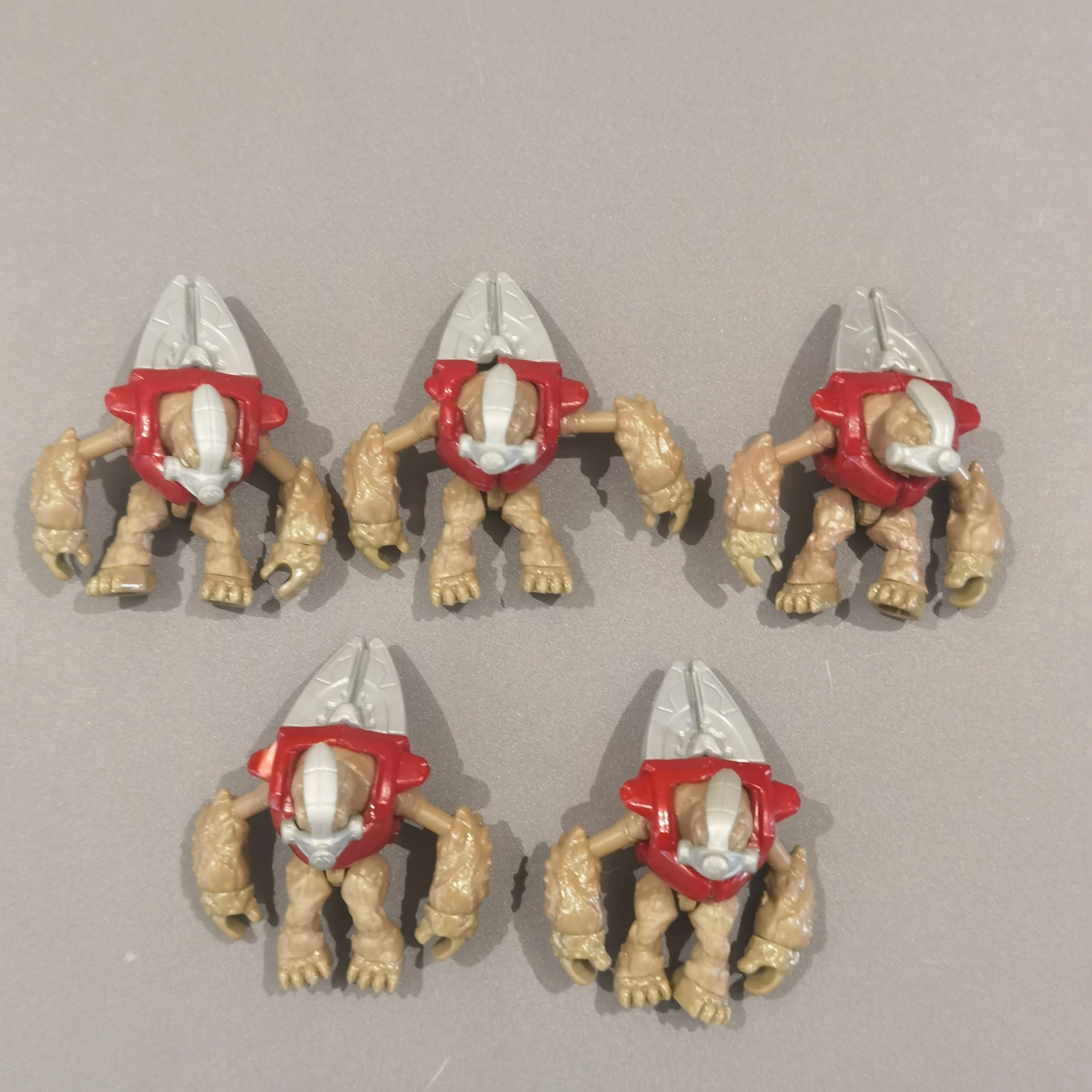 

5 loose FIGURES toy no weapon 1:30 Mini Action Figure Model Toy, Collectible, Figure Model,Christmas And Halloween Gift