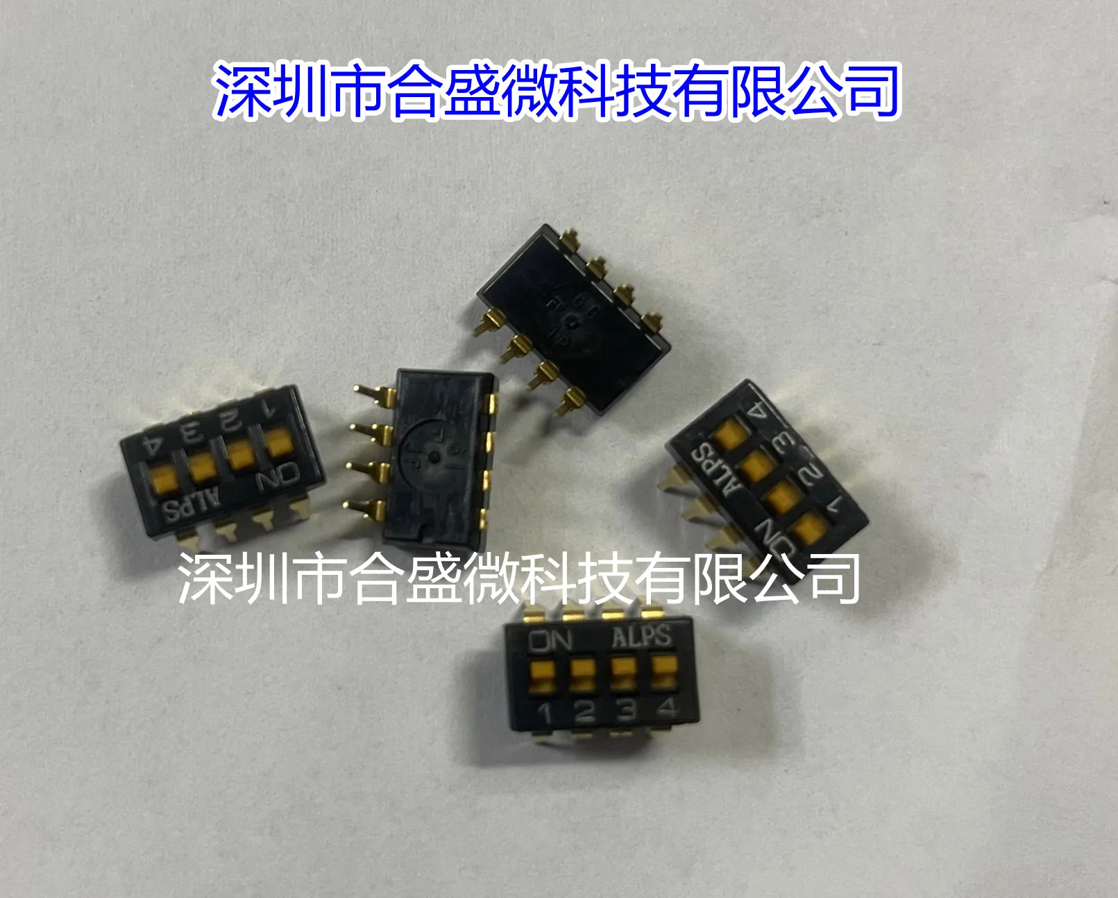 

2PCS SSGM140100 Inline Dip Switch 4-bit 2.54 Pitch Piano Key Encoding Switch