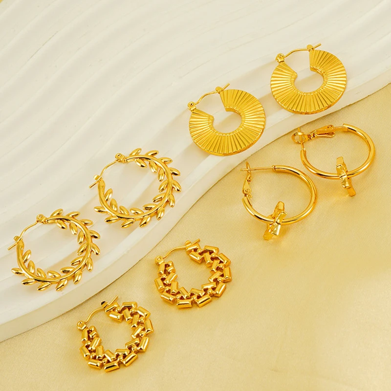 

10 шт. модные персонализированные не тускнеющие ювелирные изделия из нержавеющей стали позолоченные серьги-кольца со звездами для женщин