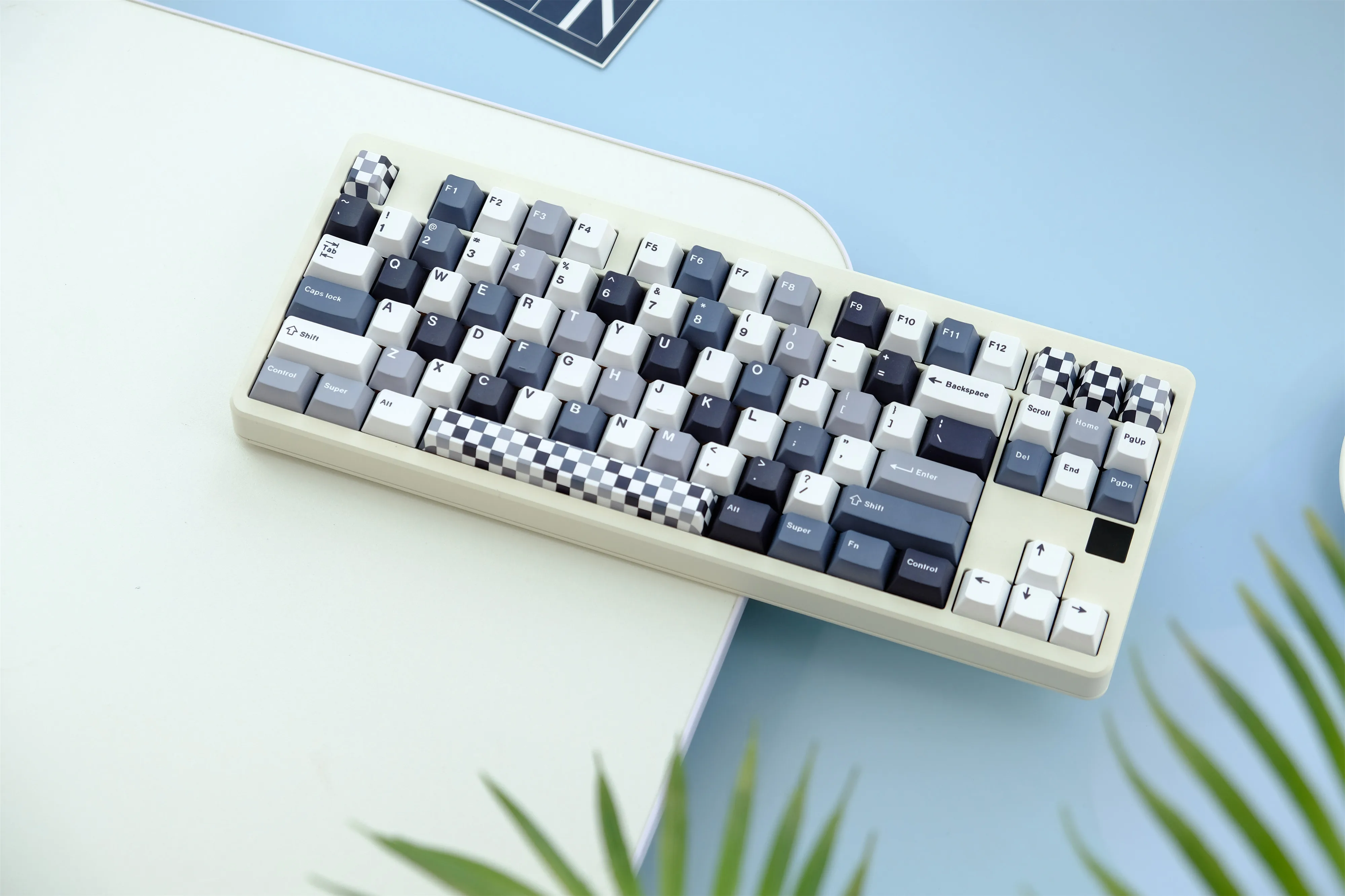 GMK Mosaic Keycaps, 134 Keys PBT Keycaps Cherry Profile DYE-SUB Personalized GMK Keycaps For Mechanical Keyboard