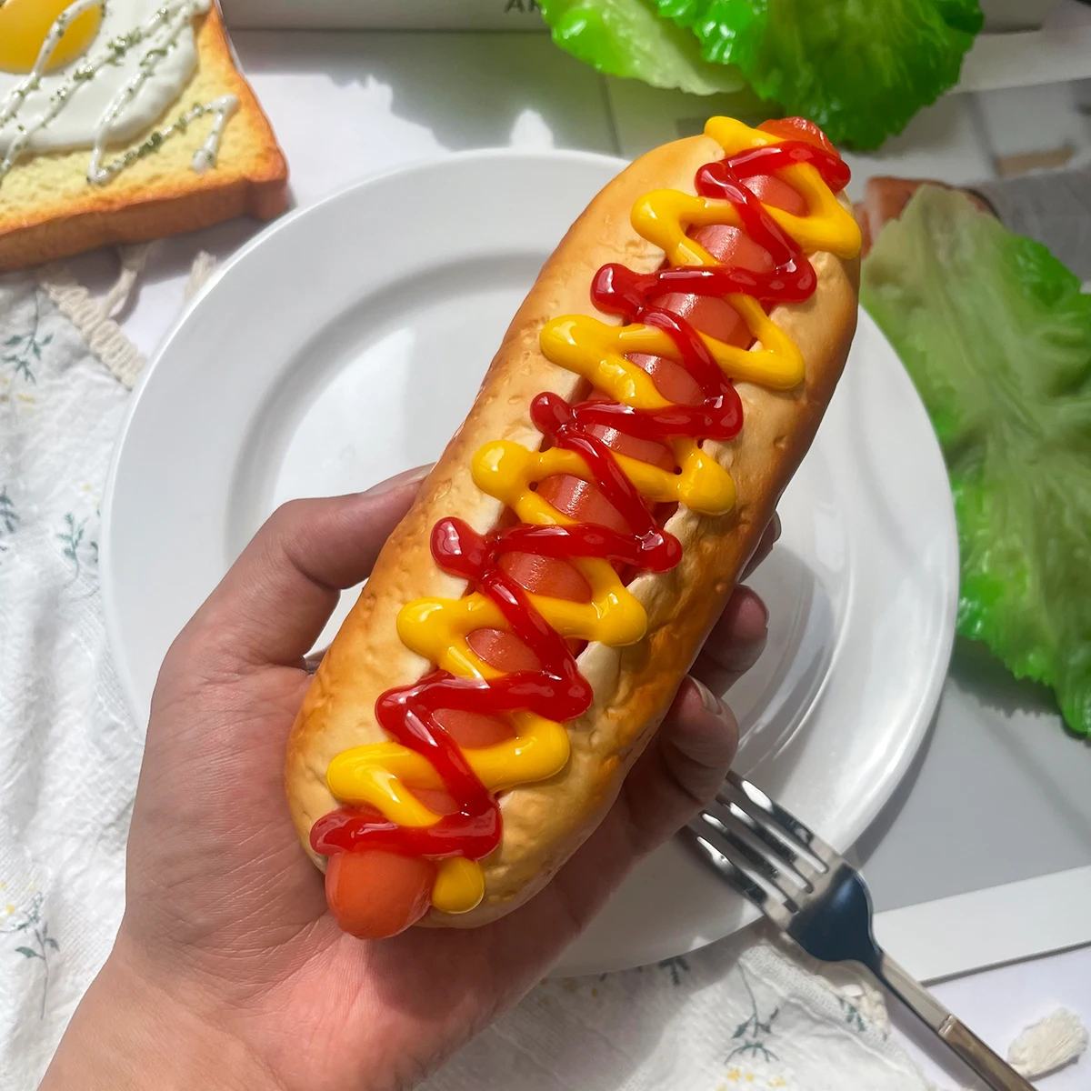 Modelo de perro caliente falso, accesorio de exhibición de comida realista de 18cm para decoración, tienda de fotografía, ventana, nunca se deforma, simulación de salchicha