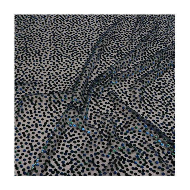 Abito da camicia da notte in tessuto bordeaux e bruciato stampato in viscosa con broccato di velluto intrecciato cheongsam