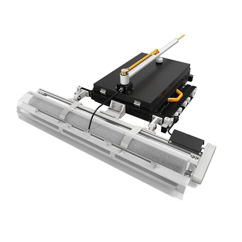 Robot de limpieza  orugas con control remoto, equipo  limpieza  paneles fotovoltaicos, estación de energía