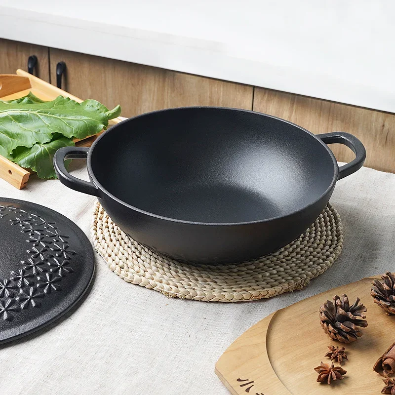 Black Cast Iron Enamel Seafood Cooker Uncoated Nonstick Cookware for Kitchen European Relief Smooth Design