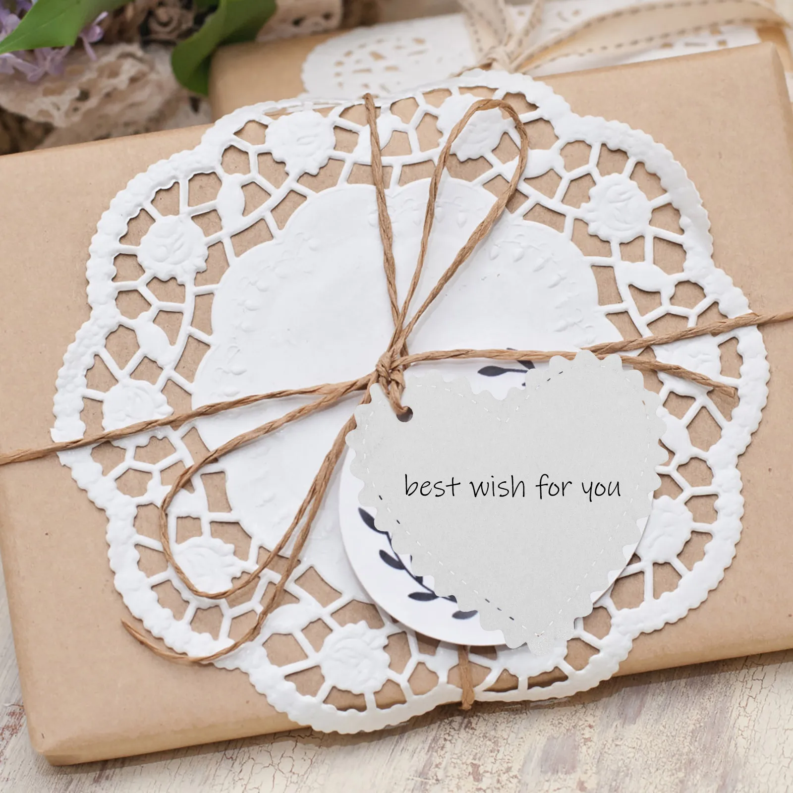 

30 Pcs Glasses Heart Shaped Paper Hanger Valentine's Day Hanging Tag Decoration