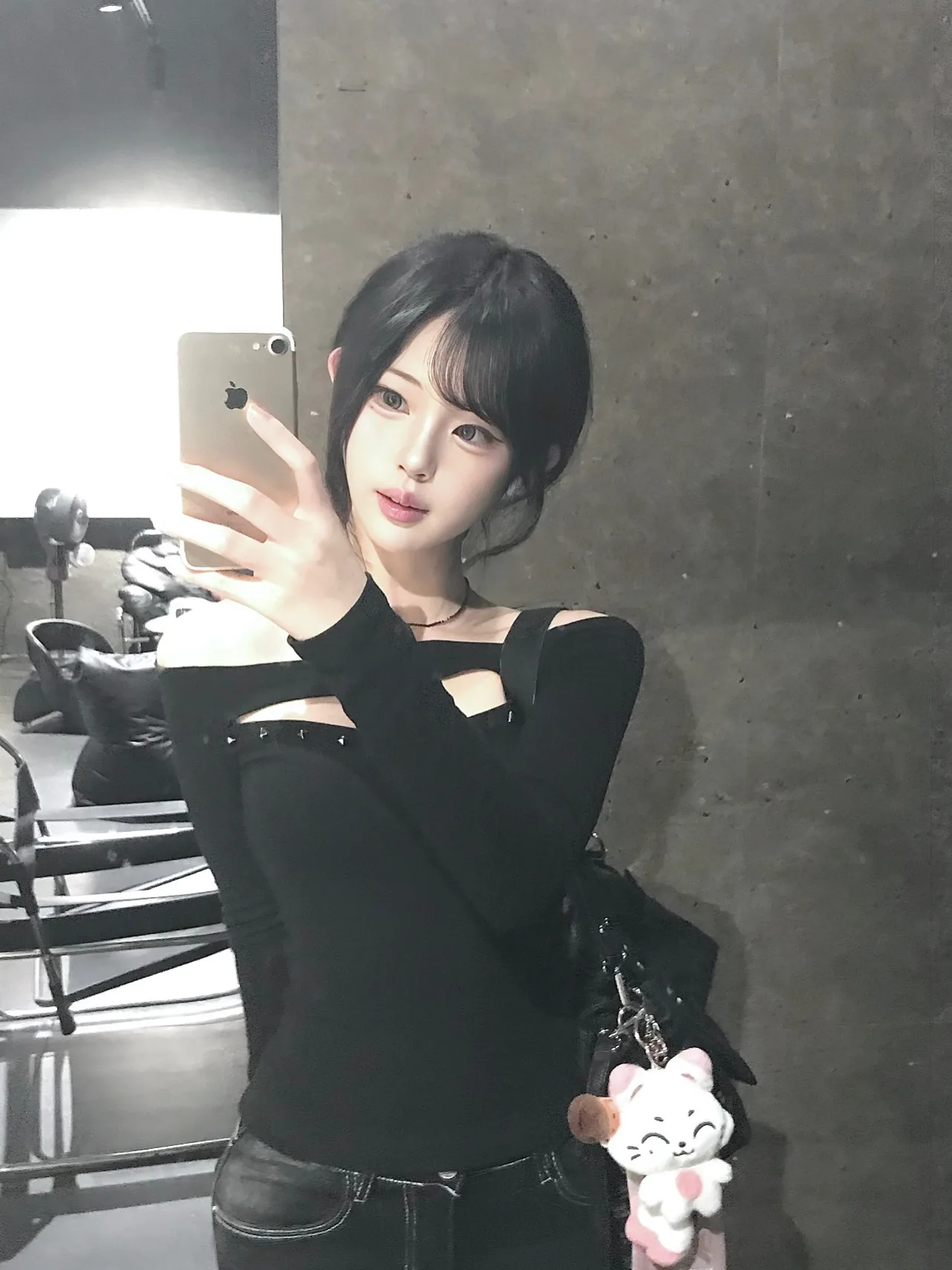 Slim Fit Long Sleeve One Shoulder T-Shirt Women's Base Shirt Top Korean Style Sexy Girl Style Embellished with Rivets Hollow out